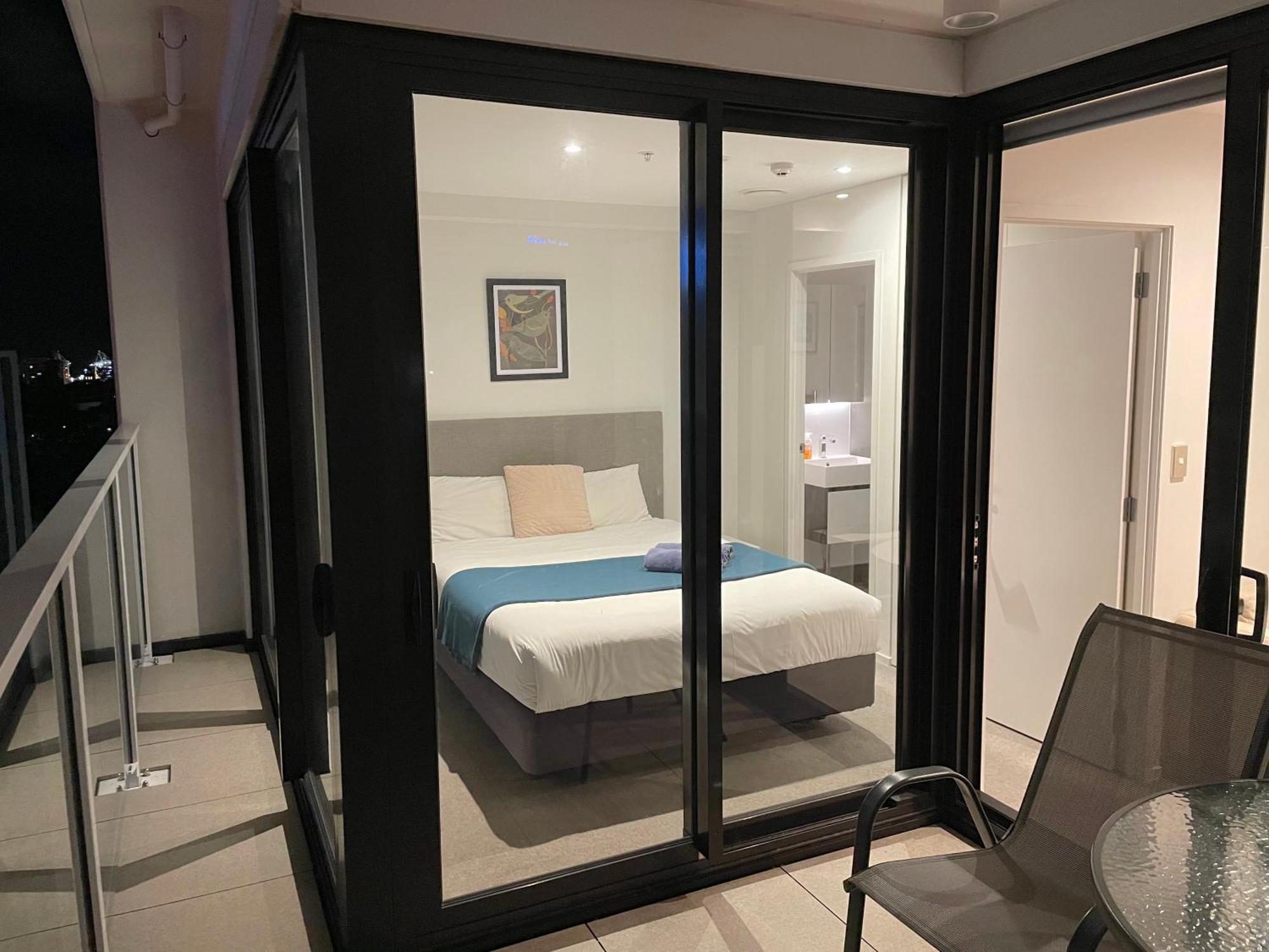 Magnificent Skytower View 2 Bdr 2 Bth Apt Apartment Auckland